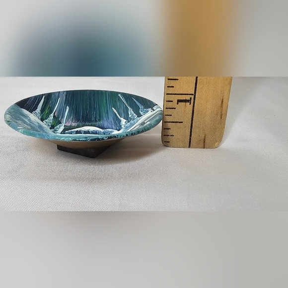 Mini Hand Painted Gold Pan Artist Signed Mountain Lake Stream Scene - Picture 5 of 5